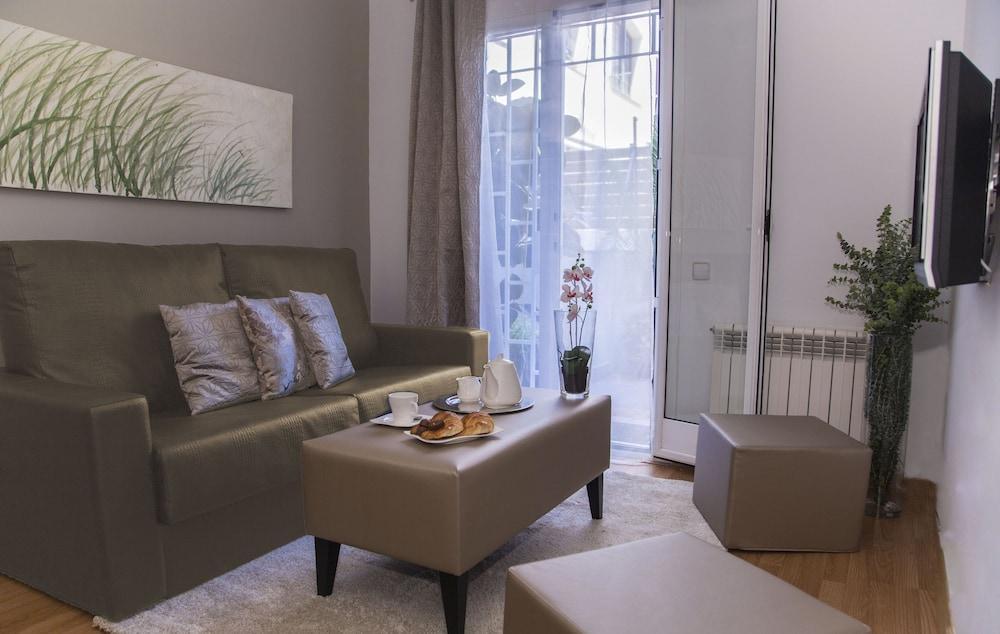 Bailen Garden Apartment